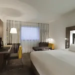 Hotell Novotel Paris La Defense Esplanade Courbevoie