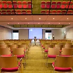 Novotel Paris La Defense Esplanade Hotell 4*