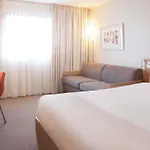 Novotel Paris La Defense Esplanade 4* كوربوفوا