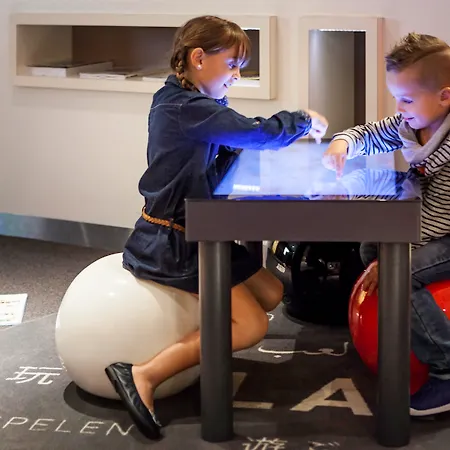 Novotel Paris La Defense Esplanade Ξενοδοχείο 4*