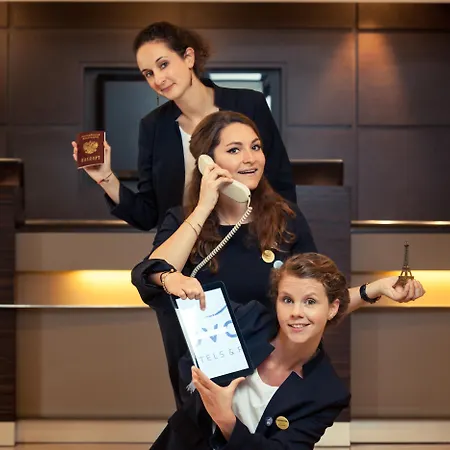 Novotel Paris La Defense Esplanade فندق