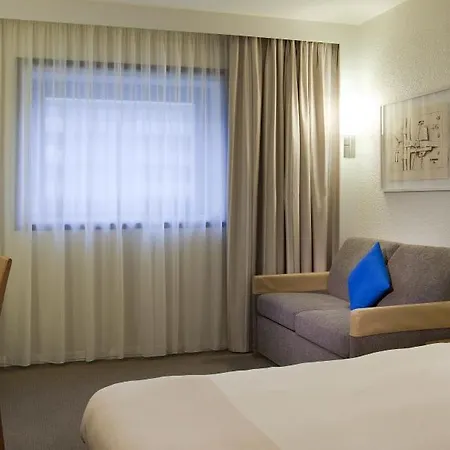 Hotel Novotel Paris La Defense Esplanade