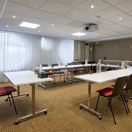 Novotel Paris La Defense Esplanade 4* Κουρμπεβουά
