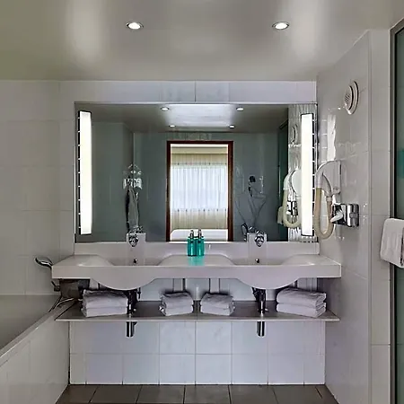 호텔 Novotel Paris La Defense Esplanade