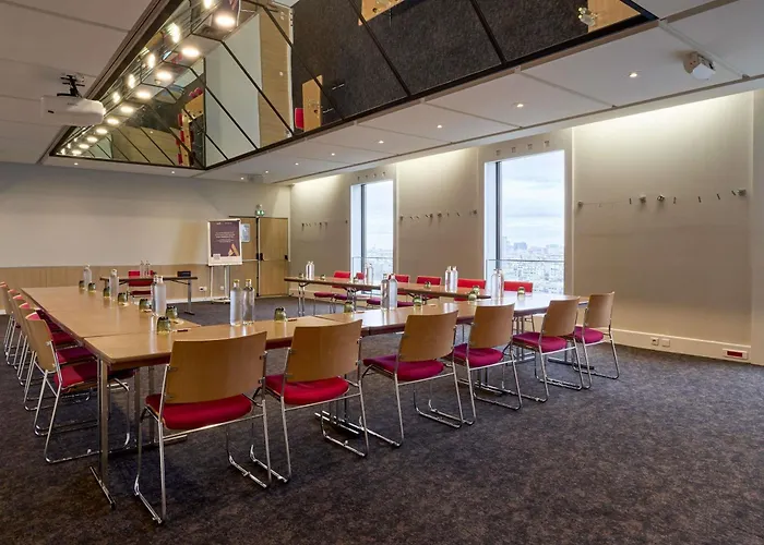 فندق Novotel Paris La Defense Esplanade