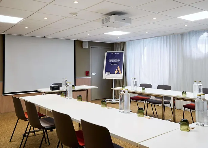 فندق Novotel Paris La Defense Esplanade