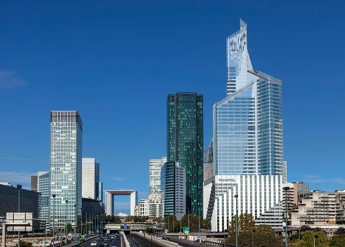 Novotel Paris La Defense Esplanade 4* كوربوفوا