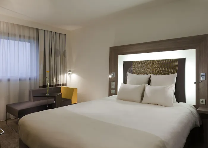 فندق Novotel Paris La Defense Esplanade