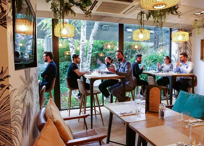 Novotel Paris La Defense Esplanade