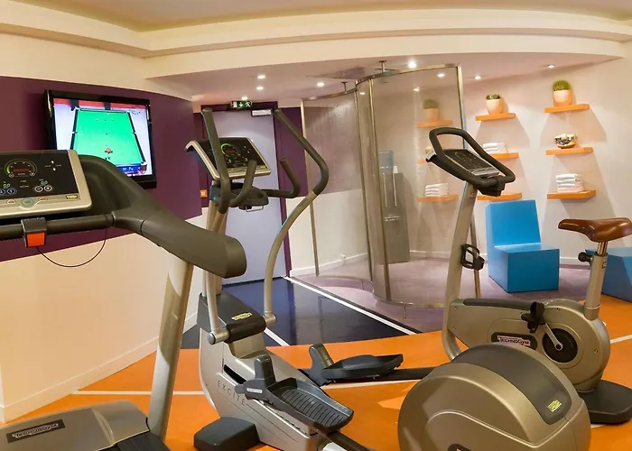 Novotel Paris La Defense Esplanade